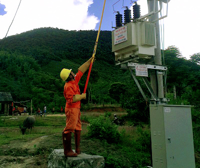 Triển khai các dự án cấp điện nông thôn, hải đảo giai đoạn 2015 - 2020