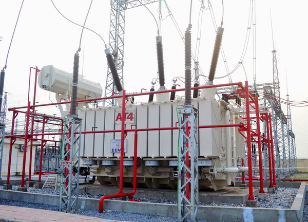 Máy biến áp 220kV do EEMC cung cấp đóng điện thành công tại Trạm biến áp 500kV Đông Anh